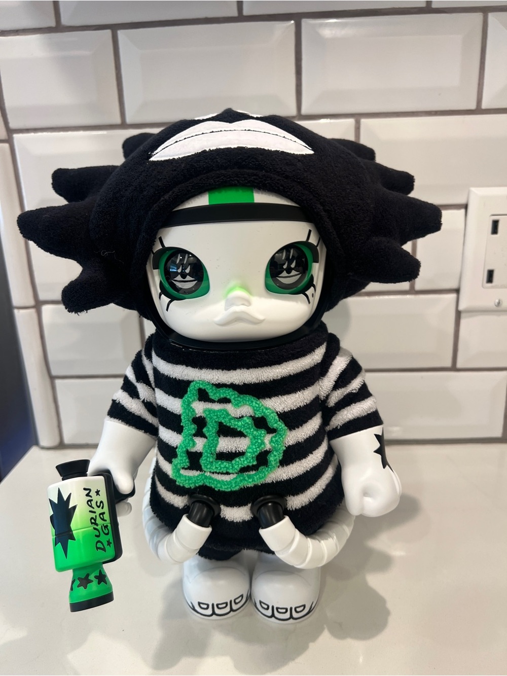 400% Durian Man Mega Space Molly  - Black & Neon Green. Open Box.